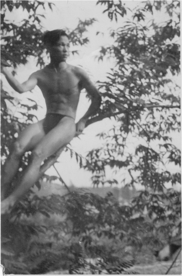 Kee Hwang in 1937